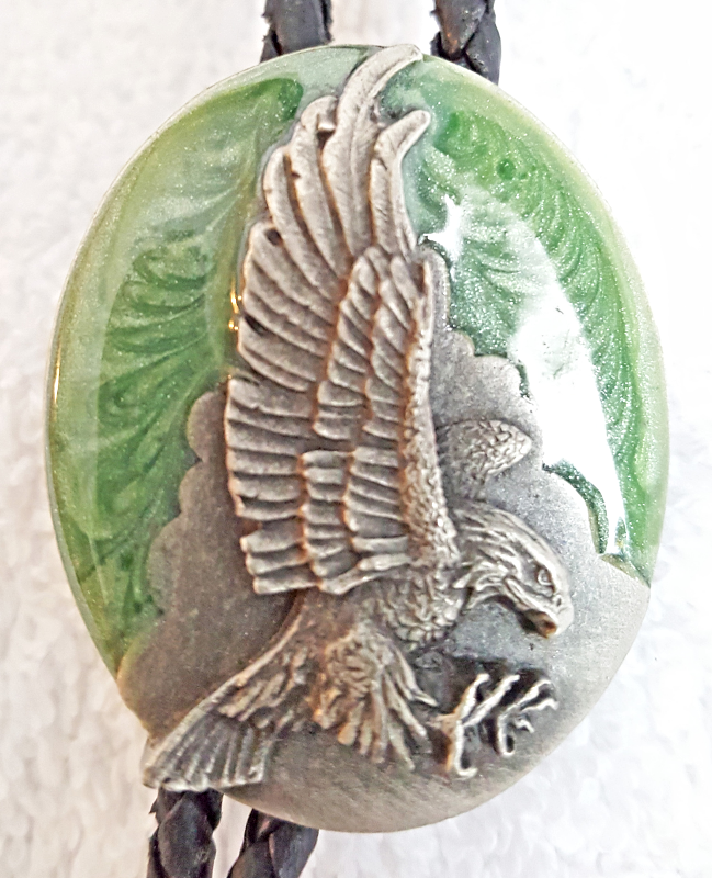 Primary image for Vintage 1987 Siskiyou Buckle CO. Bolo Tie American Eagle Enamel Pewter
