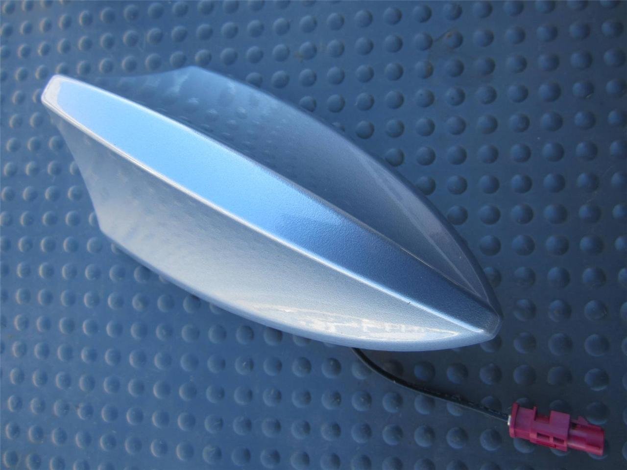 OEM 2014 Chevy Malibu LS Radio Shark Fin Antenna - Silver Topaz Metallic - $28.99