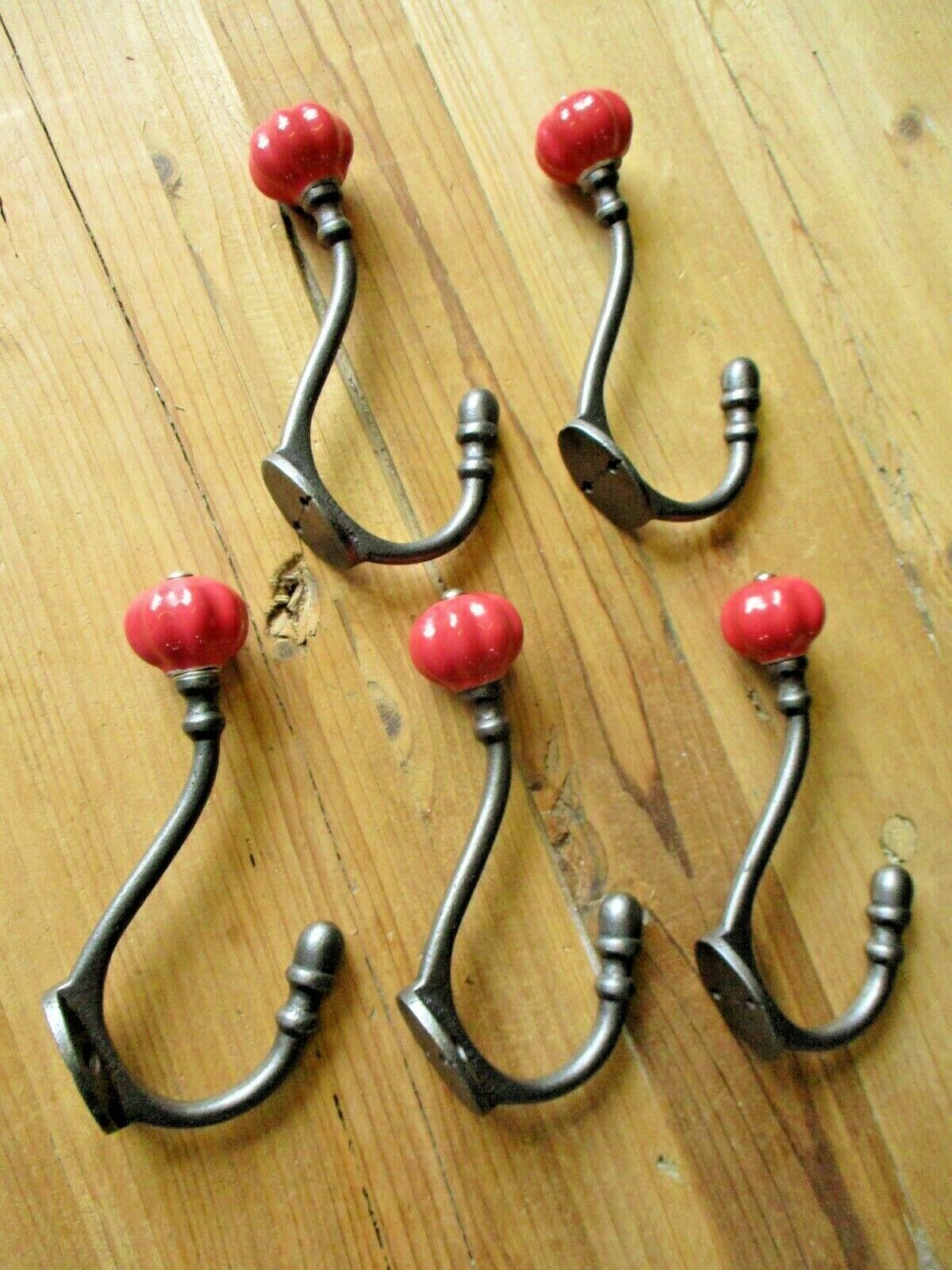 Primary image for 5 COAT HOOKS IRON VINTAGE ANTIQUE LOOK HAT HOOK KEY BATH HALL TREE RED ENTRYWAY