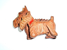 Vintage Brooch CARVED WOOD Scottish Scotty Terrier Dog Animal 3D Pin Kitsch - £15.51 GBP
