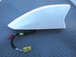 OEM 2014 Cadillac ELR Shark Fin Radio Antenna White Diamond Saks Fifth 23453084 - $24.99