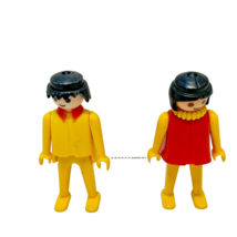 Vintage 1974 Geobra Playmobil Boy and Girl Figures 2.75&quot; Lot of 2 - £9.85 GBP