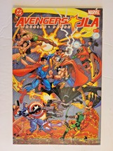 JLA AVENGERS #2  NM    COMBINE SHIPPING AND SAVE  BX2467PP - $15.99