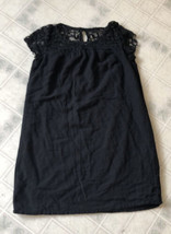 Old Navy Women&#39;s Size Small Dress Black Lace Yoke Short Sleeve Short Shift Dress - £22.82 GBP