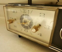 Vintage Zenith Solid State Alarm Clock Radio Model E-266W-1 Brown Retro - £31.38 GBP