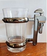 JoyJolt Pipe Wrench Design Glass and Metal Beer Mug 17. 0z / 520 ML - €28,26 EUR
