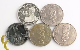 1973 1991 1993 Cook Islands $1 $5 $50 Coins (5pc) Dong Dollar KM-7 223 248 - $104.17 CAD