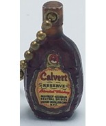 Old Vtg Calvert Reserve Blended Whiskey Bottle Key Chain Charm - €17,15 EUR