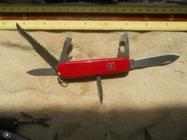 Victorinox Hiker Swiss Army knife, red -with straight pin - £12.04 GBP