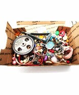 Craft Repair Costume Junk Jewelry Lot USPS Small Flat Rate Box JL6102411 - $285.54 MXN