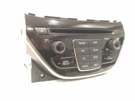 2013 13 Hyundai Genesis Factory AM FM Radio Cd Mp3 Player 96180-2M117YHG   - $74.25