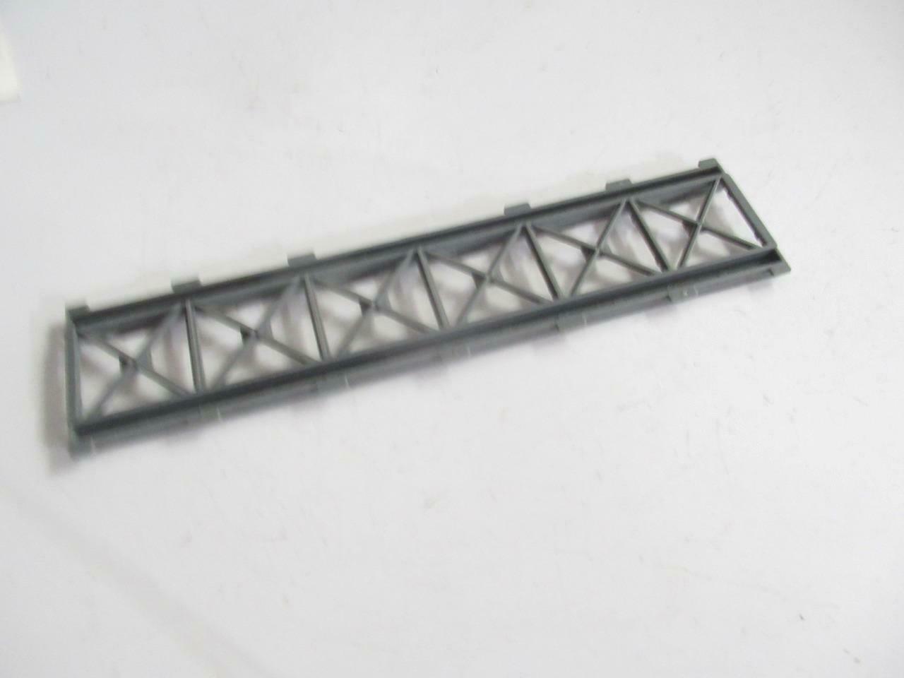 HO TRAINS VINTAGE- WARREN TRUSS BRIDGE BASE - GOOD - W20 - $1.82