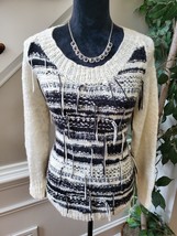 Townsen Women&#39;s White &amp; Black Acrylic Round Neck Long Sleeve knit Sweater Size S - £27.97 GBP