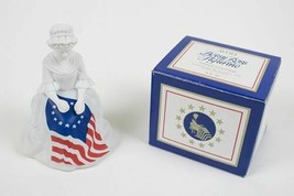 Vintage 1976 Bicentennial Avon Betsy Ross Figurine Collectible Cologne Bottle - $11.87