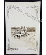 1938 Dick Barwegan NFL with Brother and Sisters Photo B&amp;W Snapshot - £3.09 GBP