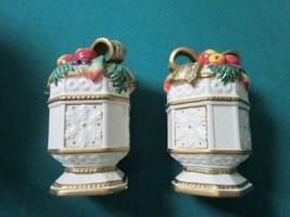 Fitz &amp; Floyd Christmas Shakers 5&quot; [40A] - $34.65