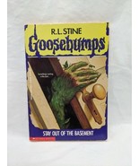 Goosebumps #2 Stay Out Of The Basement R. L. Stine 21st Edition Book - $170.00 MXN
