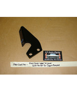 OEM 60 Cadillac FRONT BUMPER UPPER TO LOWER CENTER BAR SUPPORT BRACKET B... - $54.25 CAD