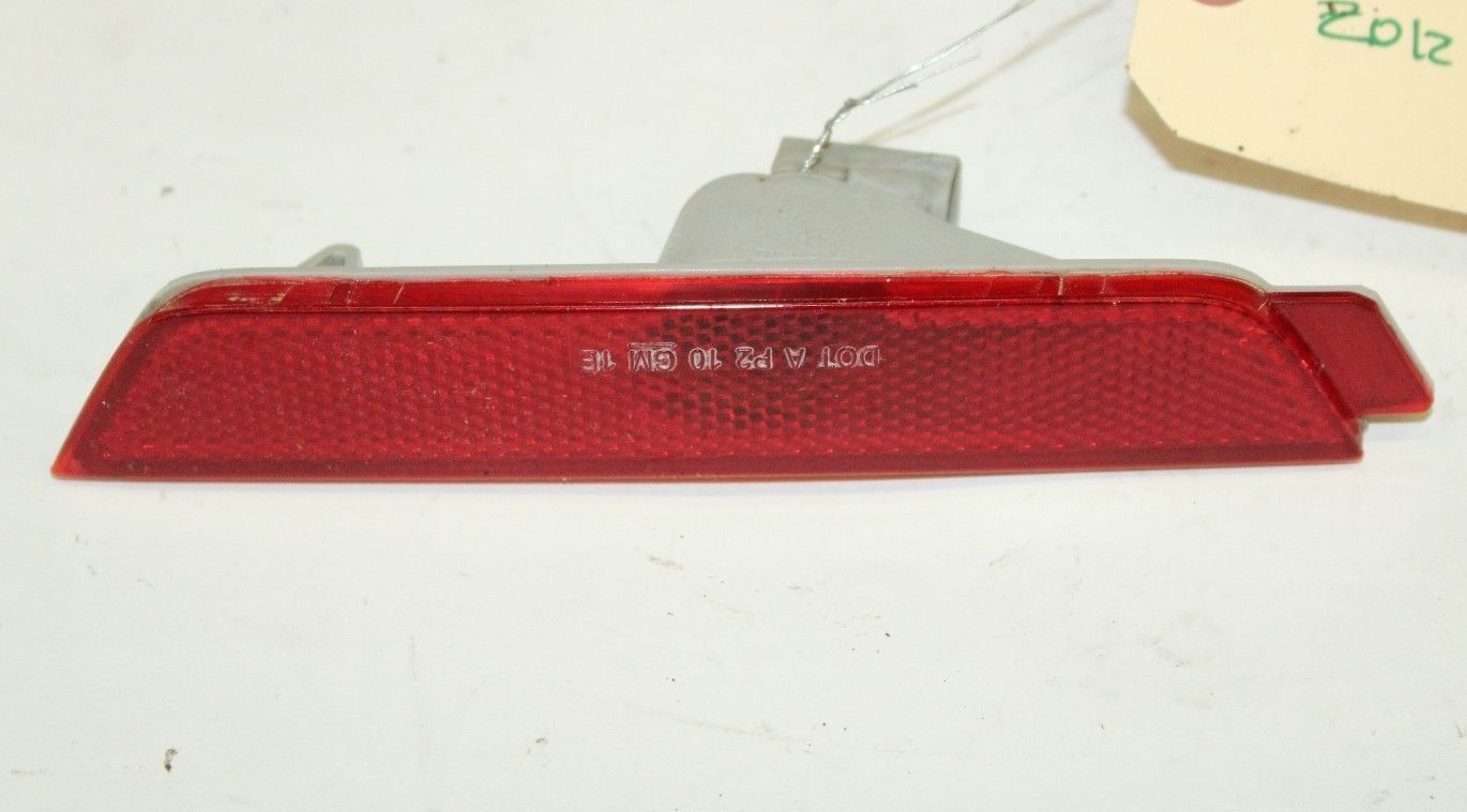 2010-2015 CHEVROLET CAMARO SS REAR RIGHT SIDE MARKER LIGHT HOUSING J893 - $38.69