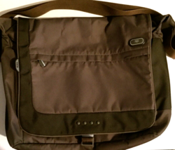 Tumi crossbody computer bag brown adjustable strap  lots of pockets 17&quot; ... - £71.03 GBP