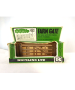 Britains Herald # 1731  Farm Gate  unpainted plastic  1:32 Brand New - $266.83 MXN