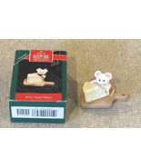 1992 Hallmark Keepsake Merry &quot;Swiss&quot; Cheese Mouse Clip On Ornament - $246.89 MXN