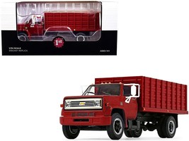 1970s Chevrolet C65 Grain Truck with Corn Load Red 1/34 Diecast Model by First - £87.52 GBP