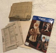 91 Vtg Vogue Linda Carr Santa Dolls Father Christmas Pattern 8126 uncut as found - £9.92 GBP