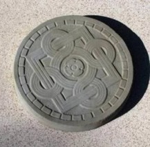 1 DIY 14"x2" ROUND CELTIC STEPPING STONE MOLD MAKE CRAFTS AT HOME FOR $1.00 EACH image 6
