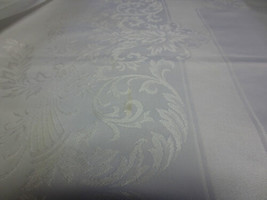 Vtg Linen Tablecloth Floral Sprays Plumes 106 X 60 Holiday Spring Easter - £47.85 GBP
