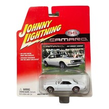 Johnny Lightning 1967 Camaro Hardtop White Camaro 35th Anniversary SS  1/64 - £8.23 GBP