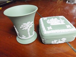 Wedgwood green jasperware vase and covered trinket box original [91] - £67.02 GBP