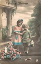 girls and flowers, Art Deco tinted postcard, circa 1920, vintage postcard - $92.48 MXN
