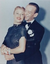 The Barkleys of Broadway 8x10 photo Ginger Rogers Fred Astaire embrace - £7.47 GBP