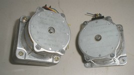 Lot Of 2 Philips Synchronous Motor 9904 111 34504 24V - $27.98
