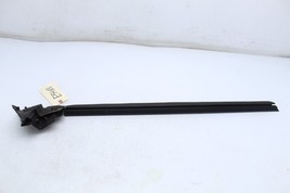 14-19 MERCEDES-BENZ C119 CLA250 FRONT RIGHT PASSENGER WINDOW INNER SEAL E5418 image 2