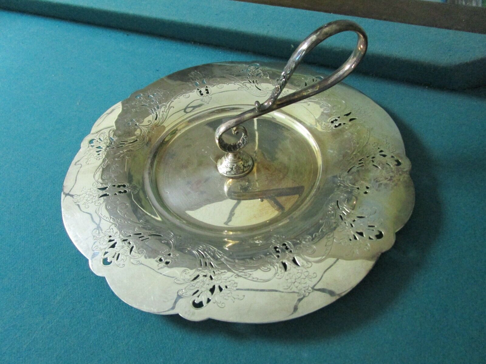 Antique Wm Roger Marigold Silver plate with center handle, gorgeous original - $74.25