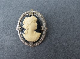 Antique Celluloid Cameo Style Brooch Silver Tone Metal Black Cream Face  1.75&quot; - £14.43 GBP