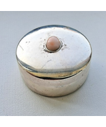 GREEK 925 STERLING SILVER  PILL  BOX  WITH CORAL FROM THE HOUSE OF KANDA... - $2,689.19 MXN