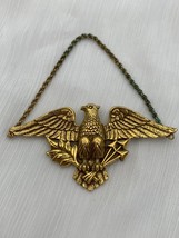 Vintage Signed Jeanne Bald Eagle Bird Arrows &amp; Olive Branch Brooch Gold-Tone - £37.92 GBP