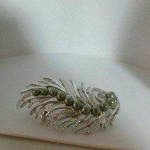 Sarah Coventry Silver-tone Feather/Leaf Grayish/Green Faux Pearl Brooch - $285.89 MXN