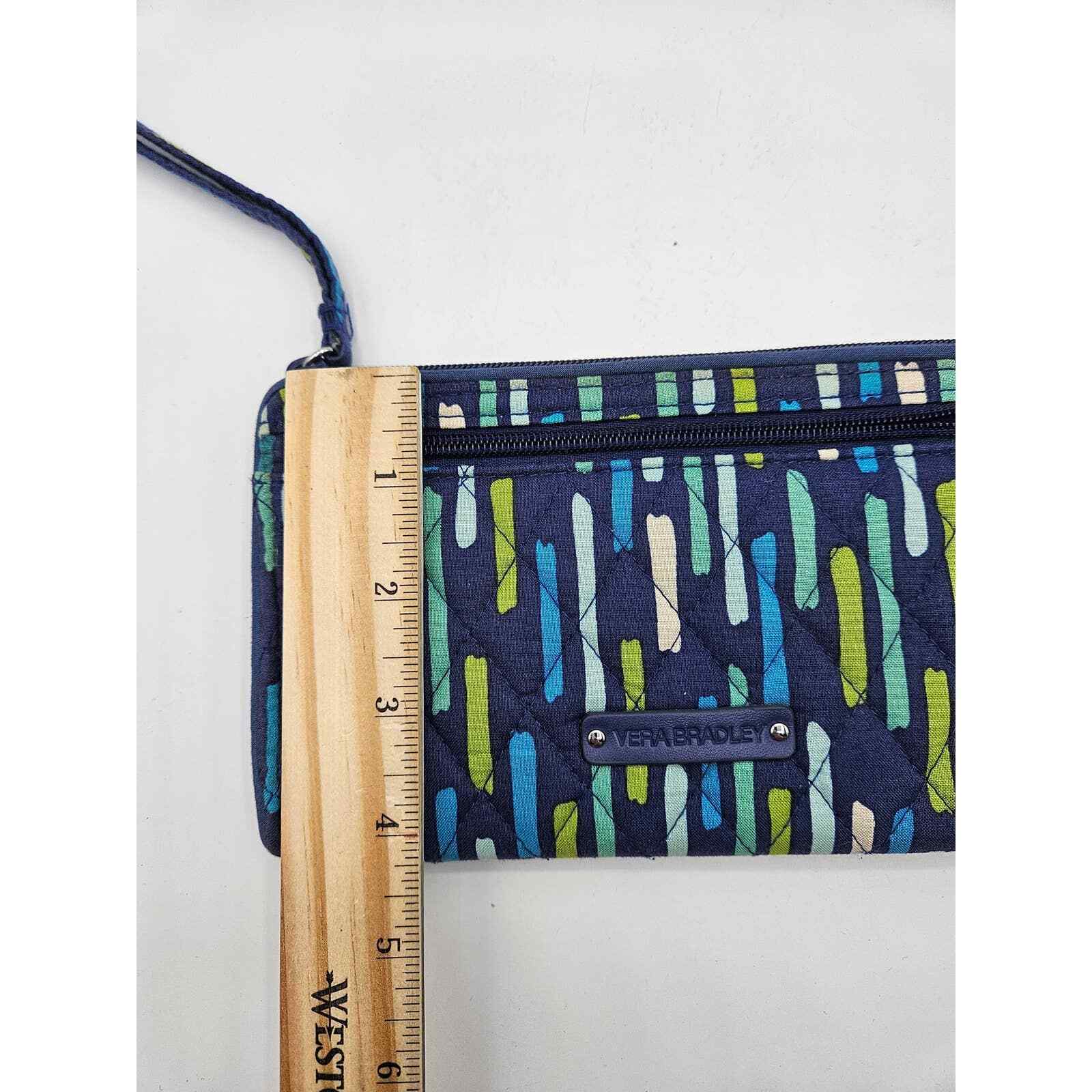 Vera Bradley Katalina Showers Front Zip Wristlet Blue Green White Light Blue Item image 5