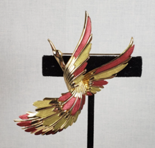 Vitage 1990s Bird Of Paradise In Flight Gold Tone Mauve Mint Green Ename... - $28.67
