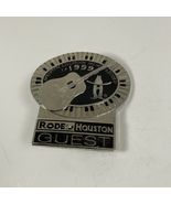 Vintage Houston Livestock Show &amp; Rodeo 1999 Metal Guest Badge - $205.39 MXN