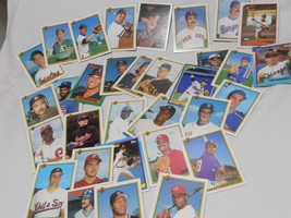 Rare Vtg Lot of 32 Baseball trading cards Topps Bowman Score Cubs Sox Mets Giant - £19.60 GBP