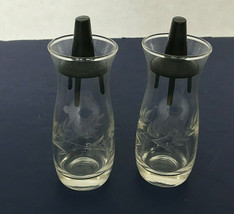 vintage mid century clear etched glass salt pepper shakers  pull up plas... - £19.86 GBP