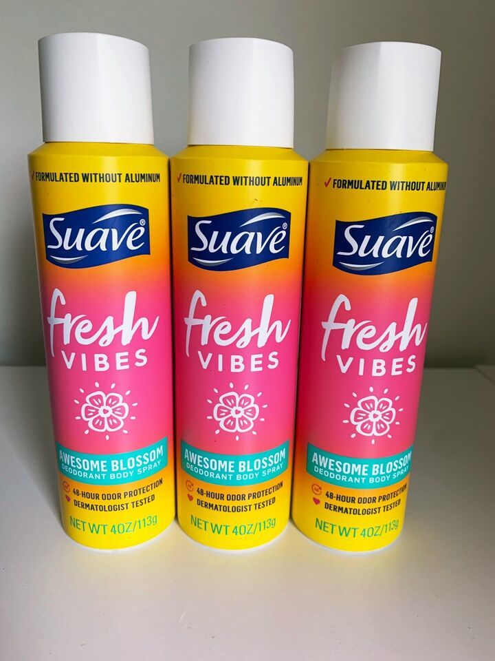 Suave Fresh Vibes Deodorant Body Spray Unisex Awesome Blossom Lot of 3