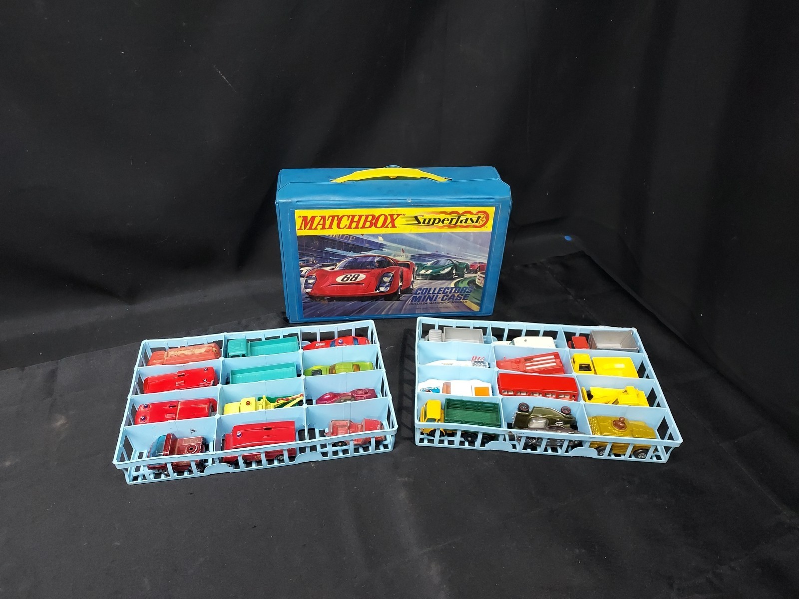 1970 Matchbox Carry Case FULL (24) of Early 1970s Cars Trucks Lesney Met... - $93.49