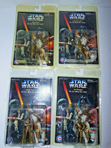 Vintage Set of 4 Star Wars Die Cast Metal Key Chains R2D2 Luke C3PO Vader NIP - £47.43 GBP