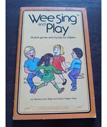 Wee Sing And Play by Pamela Conn Beall And Susan Hagen Nipp Song Book - $25.56 CAD